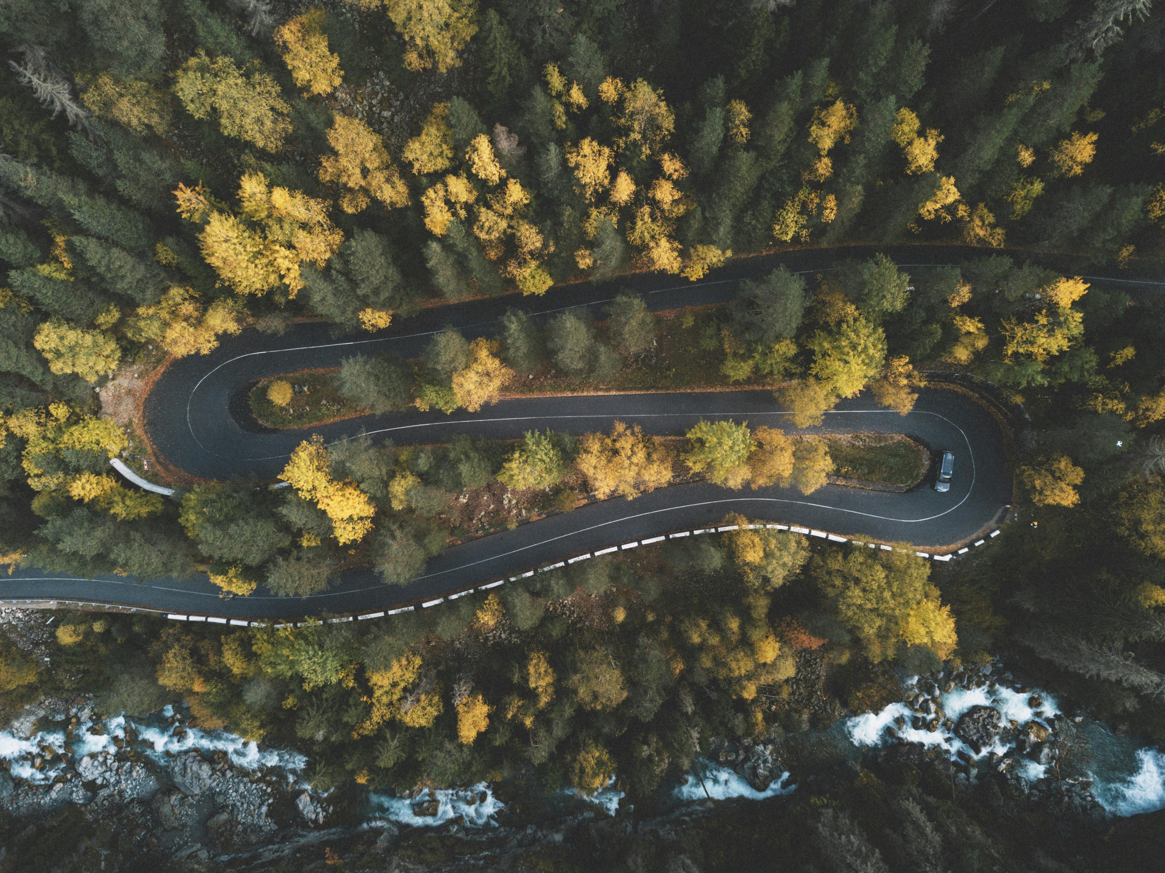 Global Motor Insurance Trends, Costs, and Regulatory Changes